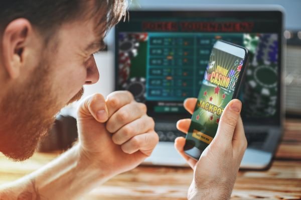 Platform enak4d menampilkan jadwal dan statistik live PMPL Indonesia dengan antarmuka interaktif